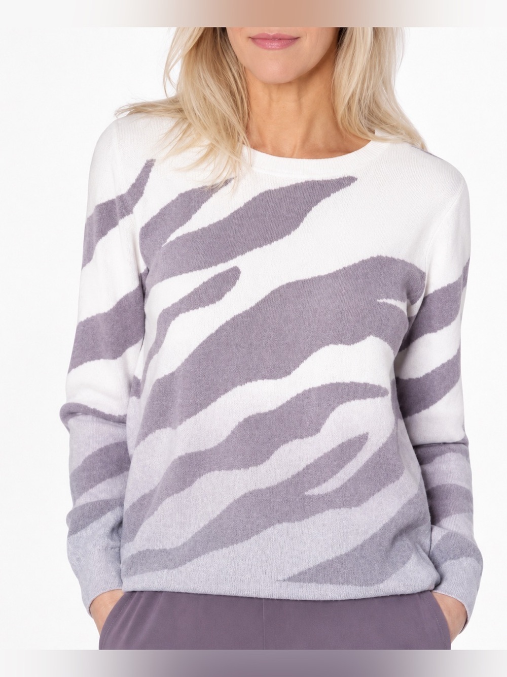 Barefoot Dreams Cozy Chic Ocean Reef pullover, small